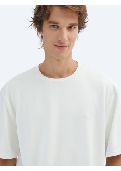 Ekru Düz Bisiklet Yaka T-Shirt