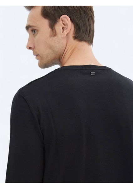 Siyah Bisiklet Yaka Düz Örgü Yün Karışımlı Triko Kazak