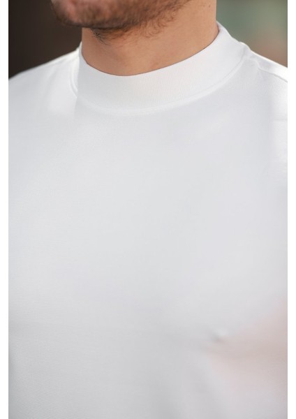 Erkek Yarım Balıkçı Yaka Kısa Kollu T-Shirt modelleri