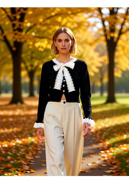 Kadın Dantel Detaylı Bağlamalı Yaka Crop Kesim Triko Hırka Günlük ve Özel Anlar Şık Bir Dokunuş