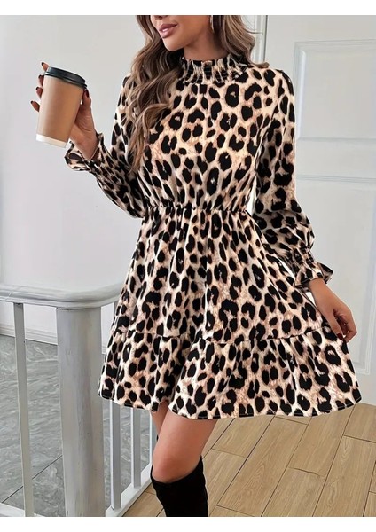 Kadın Uzun Kollu Yarı Balıkçı Yaka Leopar Desenli Modal Mini Elbise