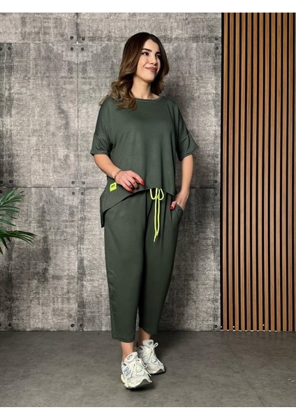 Kadın Kısa Kollu Bisiklet Yaka Viskon Iki Iplik Bluz ve Pantolon Ikili Takım fırsatları