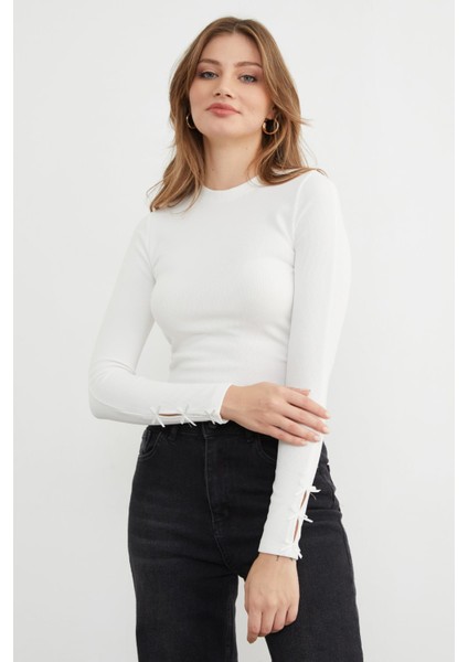 Fitilli Kolları Fiyonk Detaylı Bluz indirimleri