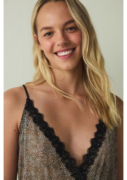 Bej Leopar Desenli Brode Detaylı Balensiz Tulum