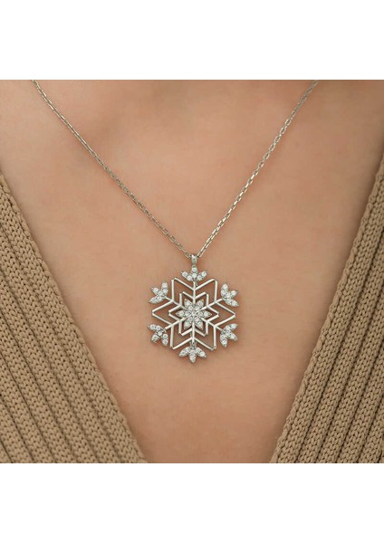 925 Ayar Gümüş Kar Tanesi Kadın Gümüş Kolye T5151 (945945) fiyatları