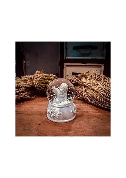 Beyaz Melek Işıklı Kar Küresi