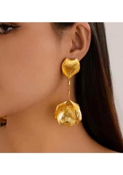 Tırtık Desen Plaka Yaprak Model Sallantılı Küpe