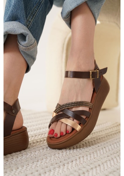 Herry Acı Kahve Altın Detaylı Hakiki Deri Sandalet fiyatları