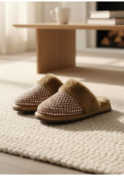 Içi Tüylü Taşlı Kaymaz Taban Kadın Ev Terliği modelleri