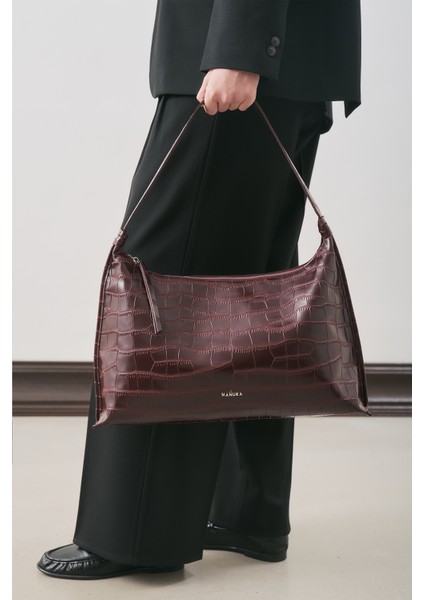 Dokulu Deri Omuz Çantası Bordo modelleri