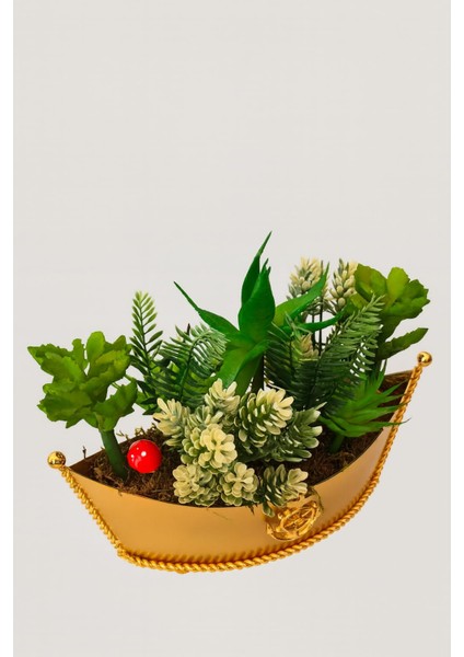 Golden Gondola Garden – Lüks Sukulent & Yeşil Bitki Aranjmanı