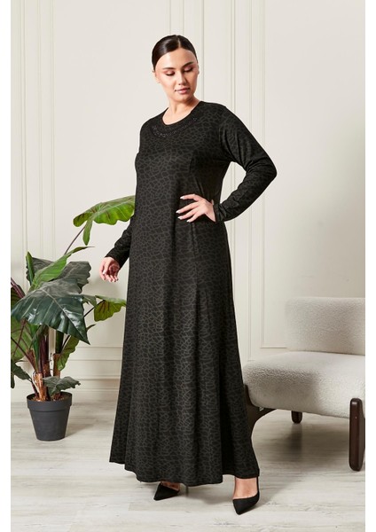 Kadın Buyuk Beden Yakası Taşlı Penye Elbise fırsatları