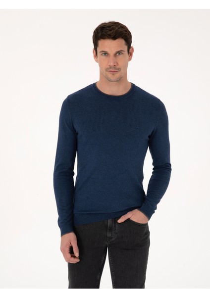 Erkek İndigo Slim Fit Pamuk Karışımlı Bisiklet Yaka Triko Kazak 50318676-VR028