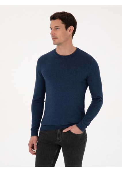 Erkek İndigo Slim Fit Pamuk Karışımlı Bisiklet Yaka Triko Kazak 50318676-VR028