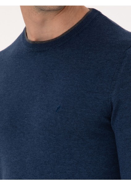 Erkek İndigo Slim Fit Pamuk Karışımlı Bisiklet Yaka Triko Kazak 50318676-VR028