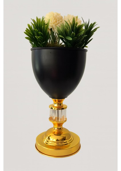 Royal Black & Gold Peony – Lüks Ayaklı Peony Kasımpatı Kokina Aranjmanı fiyatları