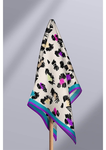 Leopar Desenli Ipek Bandana