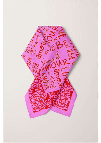 Amour Desenli Ipek Bandana fırsatları