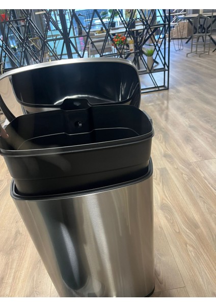 Paslanmaz Pedallı Çöp Kovası fiyatları