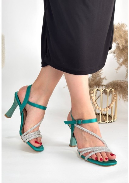 Gloria Yeşil Saten Topuklu Ayakkabı modelleri