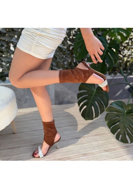 Brit Kahverengi Süet Booite fırsatları