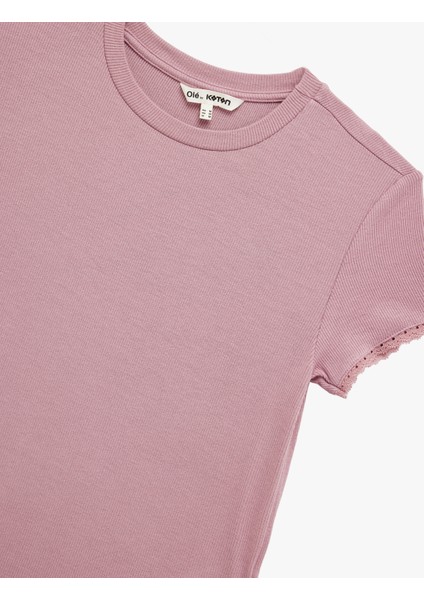 Slim Fit Kısa Kollu Dantel Detaylı Bisiklet Yaka Fitilli Tişört indirimleri