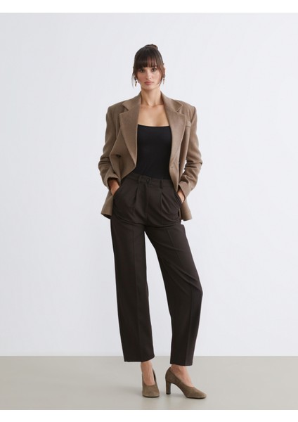 Carrot Fit Kadın Pileli Pantolon