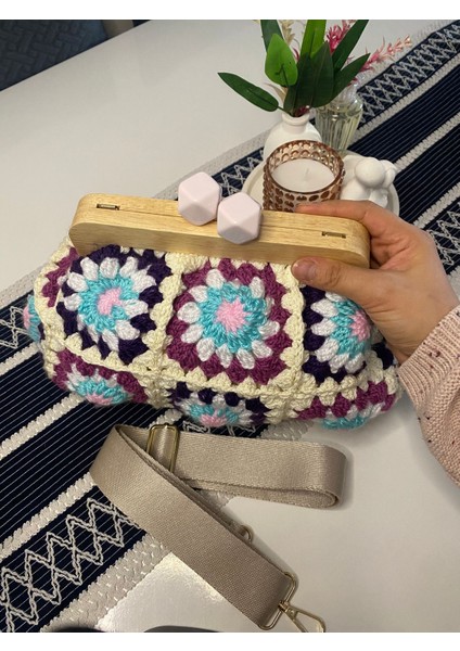 Örgü Motifli Ahşap Burslu Çanta fırsatları