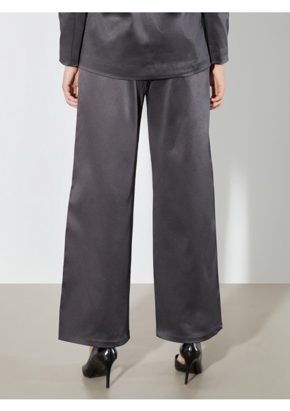 Loose Fit Geniş Paça Kadın Pantolon fırsatları