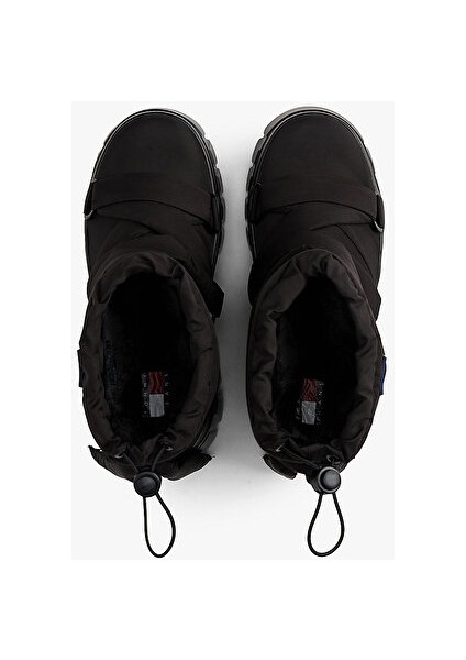 Kadın Siyah Bot modelleri