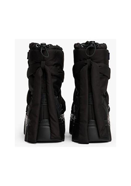 Kadın Siyah Bot fırsatları