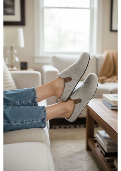 Tam Ortopedik Keçe Kadın Rahat ve Hafif Şık Gri Ev Terliği