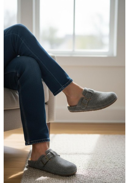 Tam Ortopedik Keçe Erkek Rahat ve Hafif Şık Füme Ev Terliği