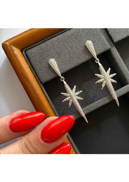 Zirkon Taşlı Kuzey Yıldız Küpe