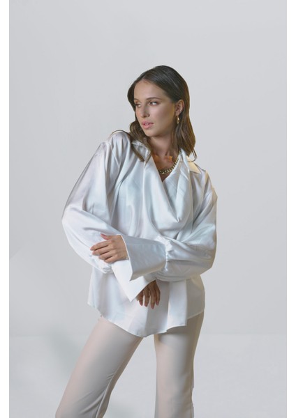 Dökümlü Saten Gömlek fırsatları