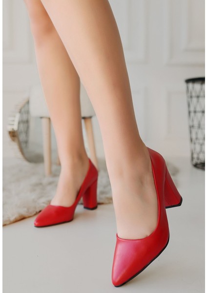 Giort Kırmızı Cilt Topuklu Ayakkabı