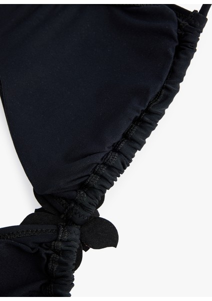 Taşlı Çiçek Aksesuar Detaylı Üçgen Bikini Üstü modelleri