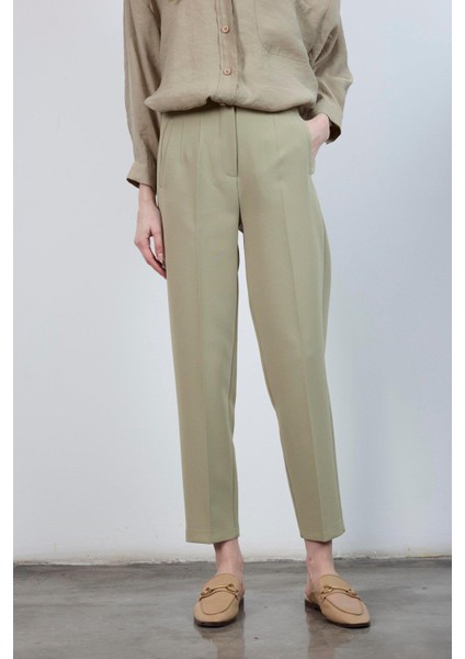 Pensli Kadın Havuç Pantolon