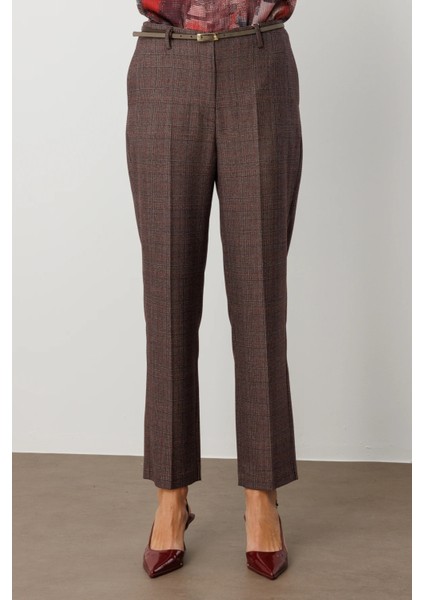 Ekoseli Boru Paça Pantolon fırsatları