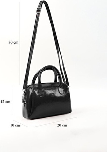 Kırışık Dokulu Siyah SHK184 Suni Deri ,fermuarlı Tek Bölmeli ,askılı El, Kol ve Omuz Çantası fiyatları