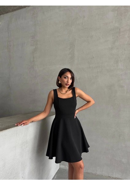 Kadın Kare Yaka Kısa Elbise indirimleri