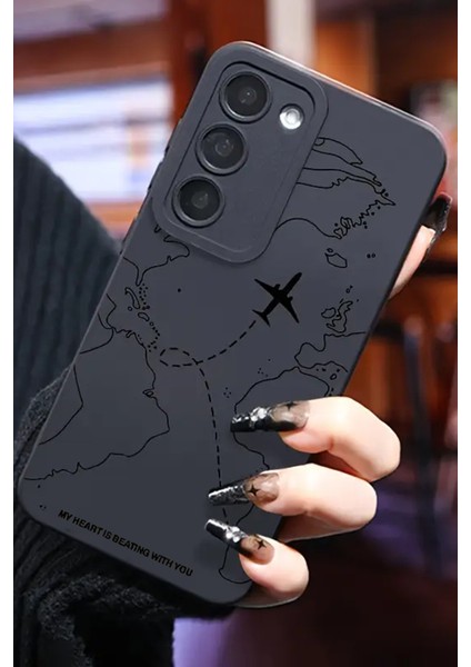 Samsung S21 Fe Uyumlu – Siyah Harita Desenli Yumuşak Silikon Kılıf