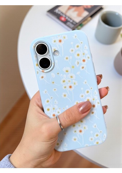 iPhone 16 Uyumlu Papatya Desenli Mavi Lansman Liquid Silikon Kılıf fırsatları