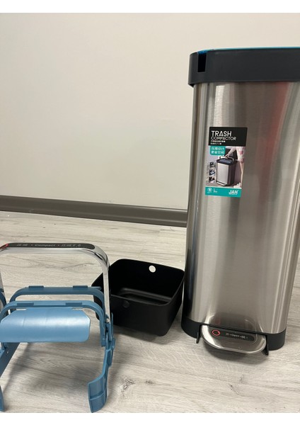 Paslanmaz Sıkıştırıcı Pedallı Çöp Kovası