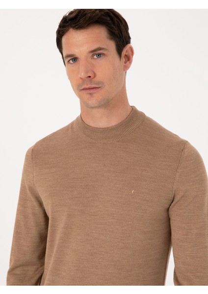 Erkek Camel Slim Fit Yün Karışımlı Çeyrek Balıkçı Yaka Basic Triko Kazak 50318891-VR015