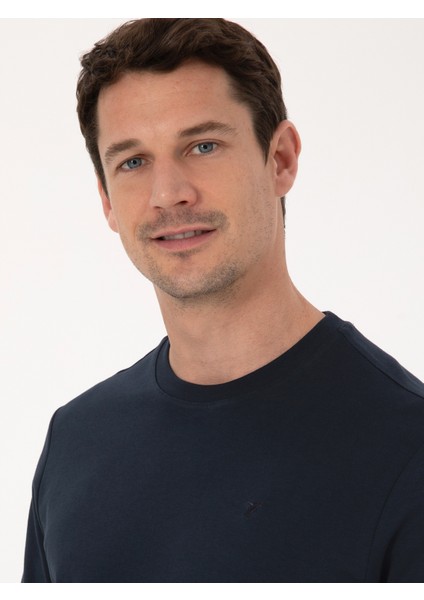 Erkek Lacivert Regular Fit %100 Pamuk Bisiklet Yaka Basic T-shirt 50319801-VR033