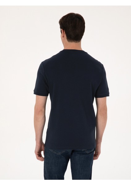 Erkek Lacivert Regular Fit %100 Pamuk Bisiklet Yaka Basic T-shirt 50319801-VR033