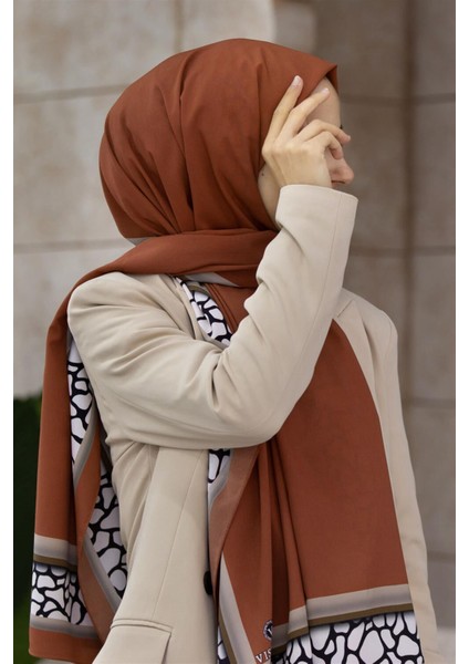 Lüks Medine Ipeği Desenli Taba - Bej Renkli 75X195 Kırışmaz Şal Moss Krep Dikiş Tipi Italyan Dikişli