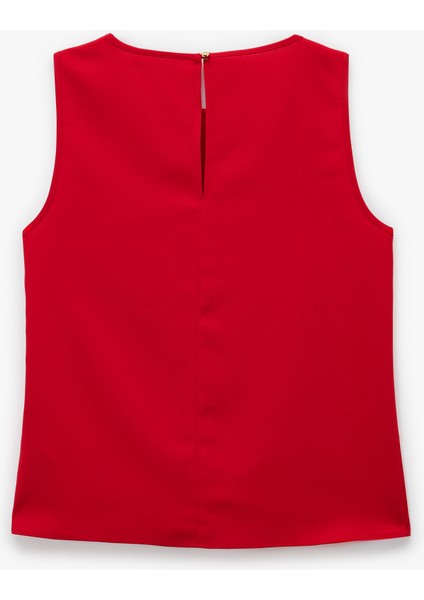 Bisiklet Yaka Metal Aksesuarlı Kolsuz Bluz fiyatları