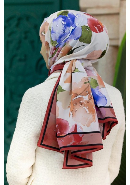 Lüks Medine Ipeği Çiçek Desenli Bej - Bordo Renkli 75X195 Kırışmaz Şal Moss Krep Dikiş Tipi Italyan Dikişli